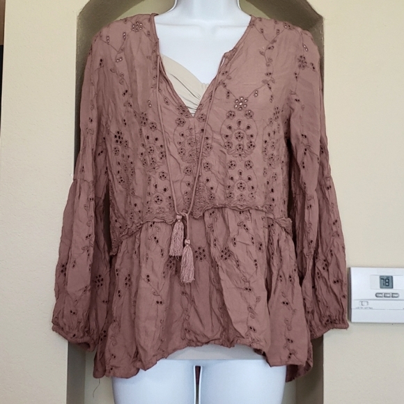 American Eagle Outfitters Tops - American eagle outfitters brown XS top boho Western embroidered tiered